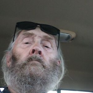 Meet your Posher, Henry